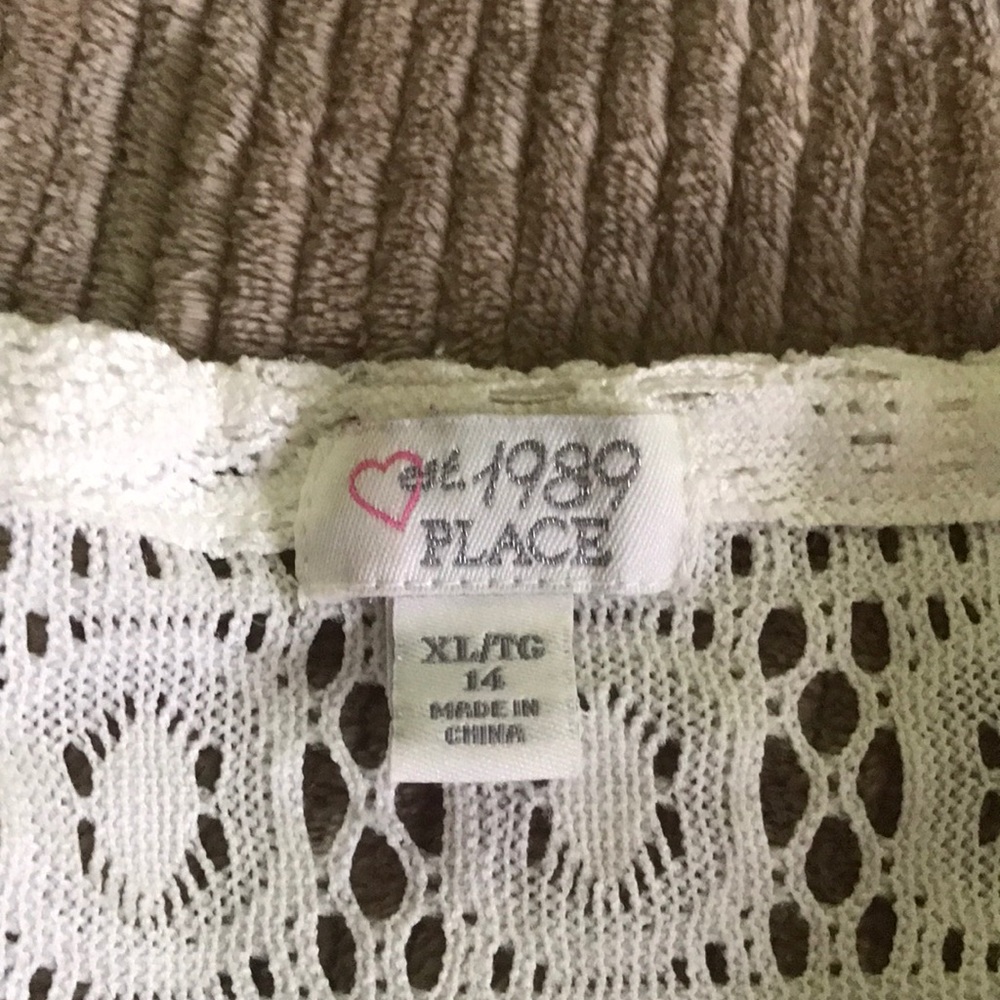 Cardigan - Picture 2 of 3
